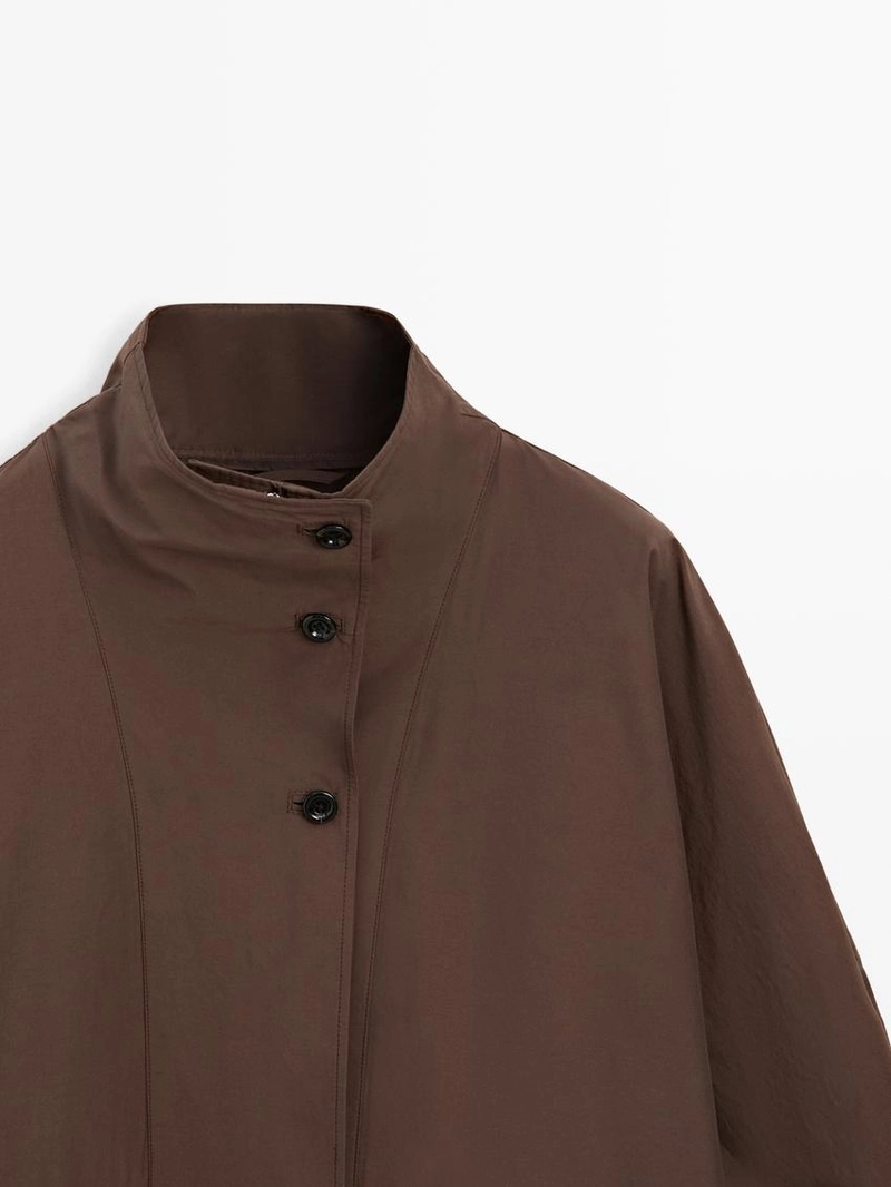 Пуховик с воротником деталями