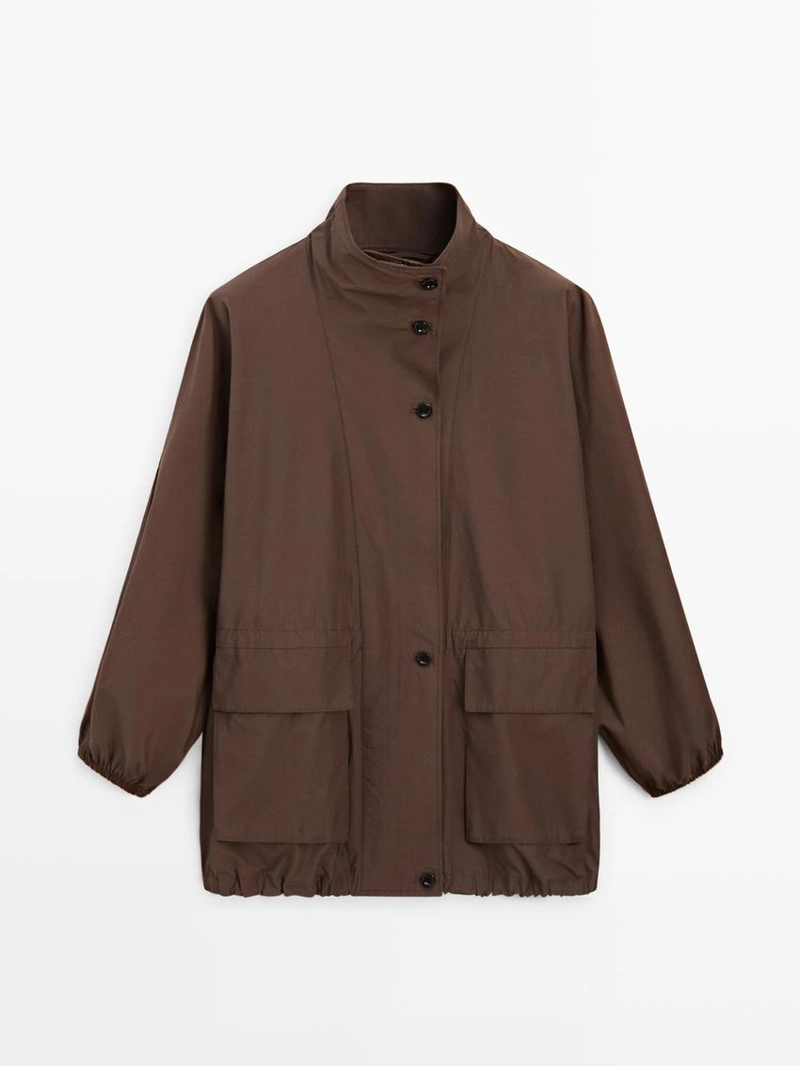 Пуховик с воротником деталями