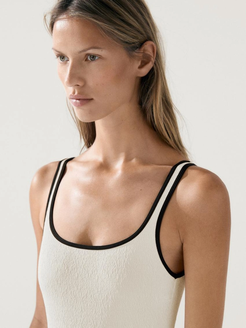 Купальник с контрастным текстурным узором