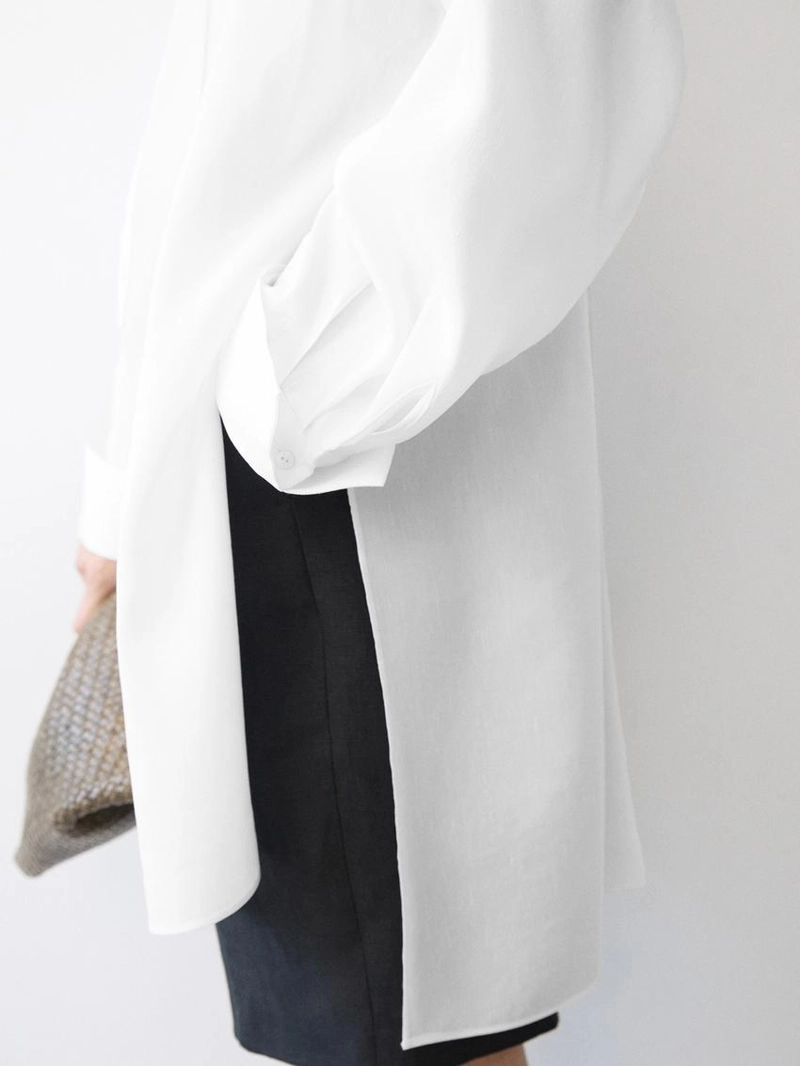 Рубашка из льняной ткани с отстегивающимся воротником