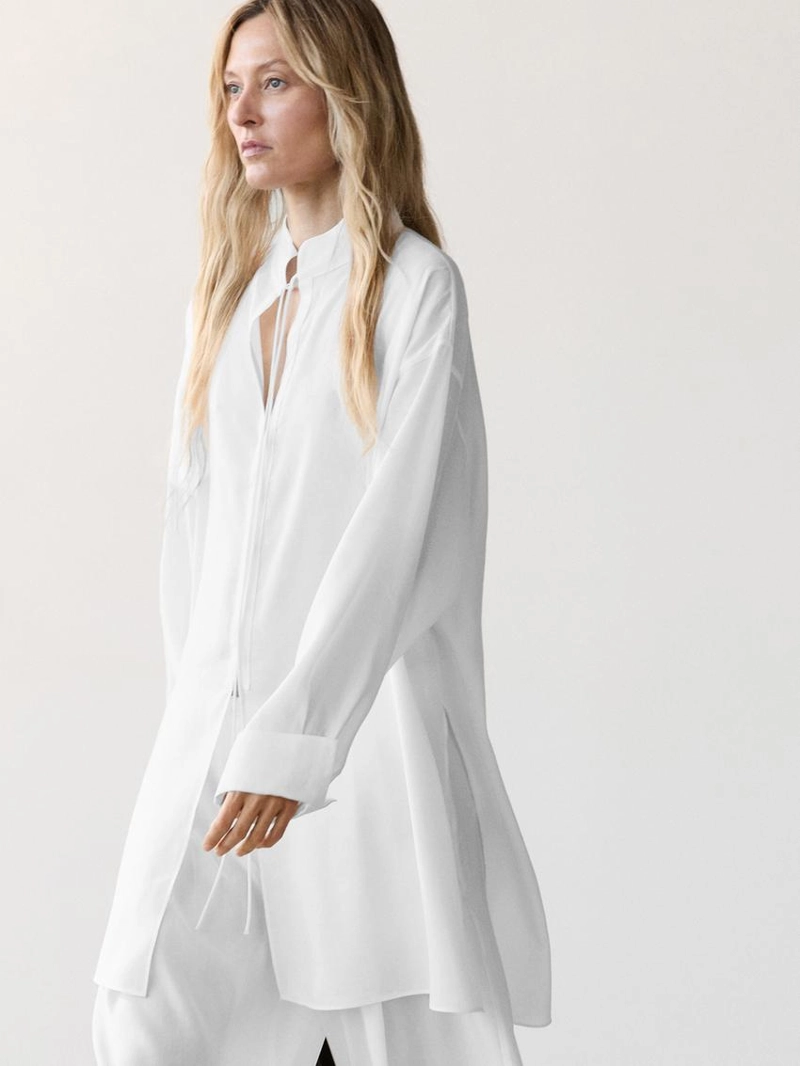 Рубашка из льняной ткани с отстегивающимся воротником