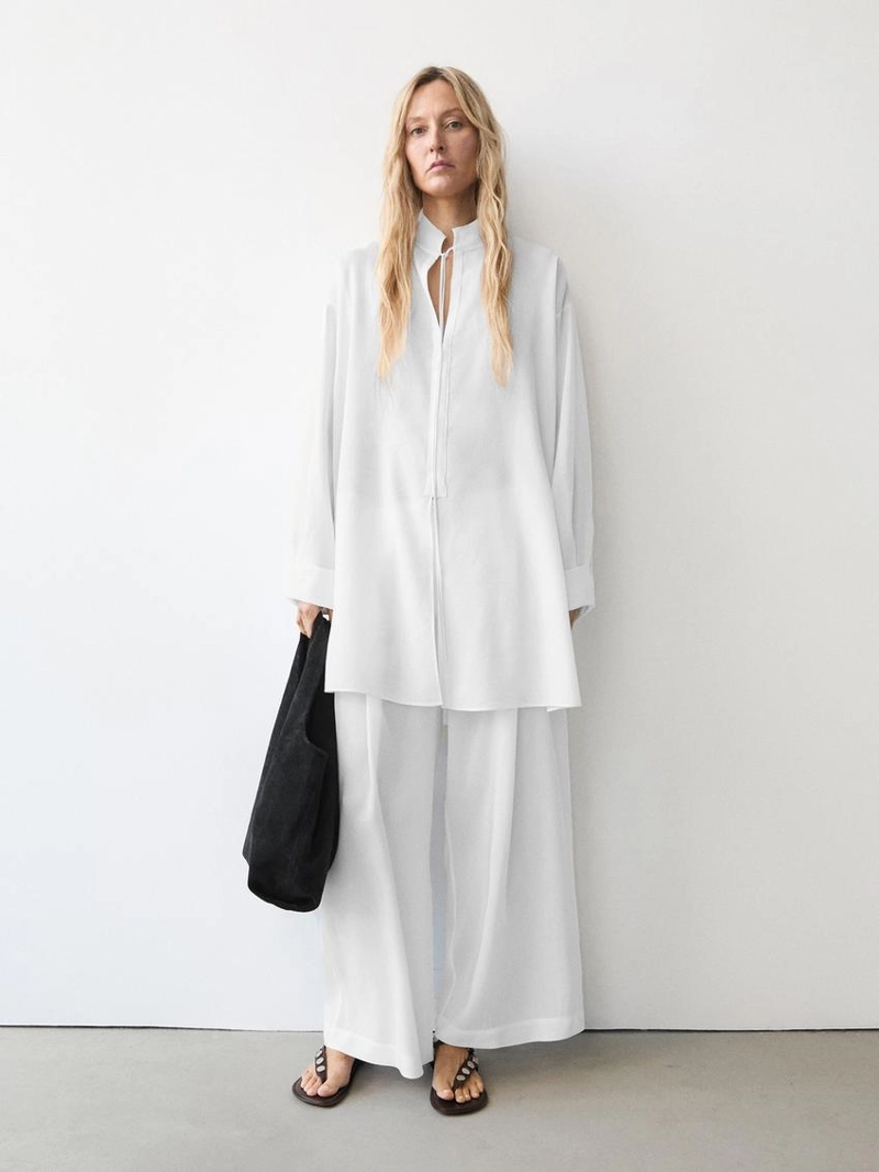 Рубашка из льняной ткани с отстегивающимся воротником