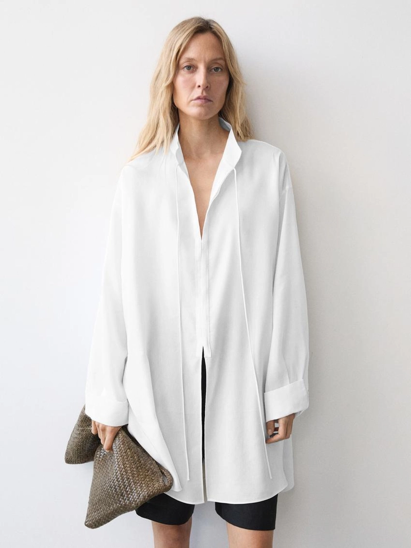 Рубашка из льняной ткани с отстегивающимся воротником
