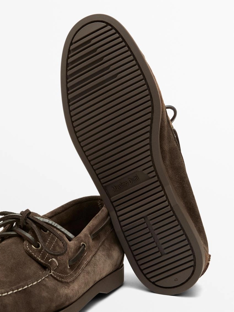 Мокасины из замши для яхтенного стиля