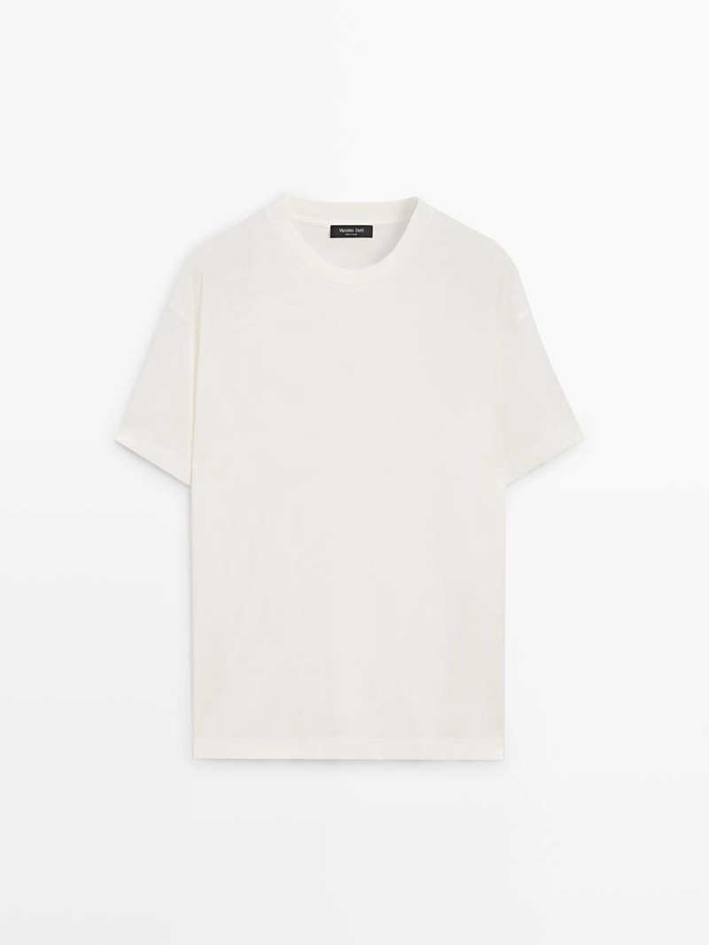 Широкая футболка из хлопкового смесового материала с короткими рукавами