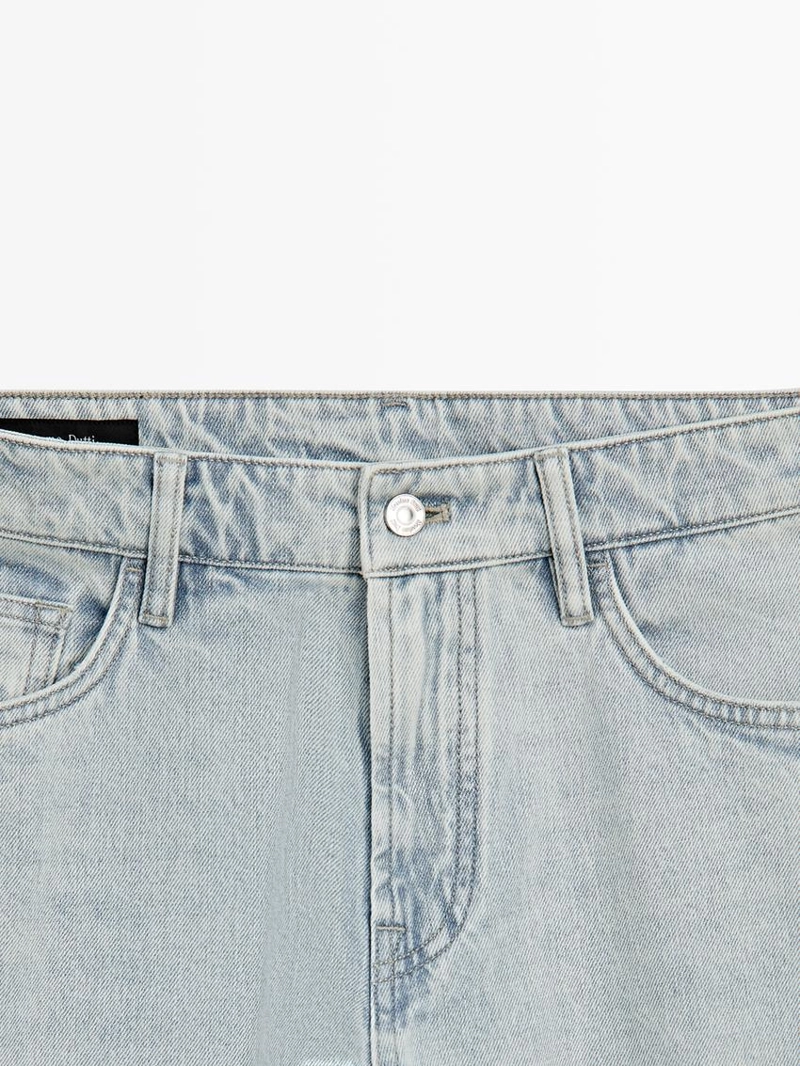 Джинсы с зауженным кроем