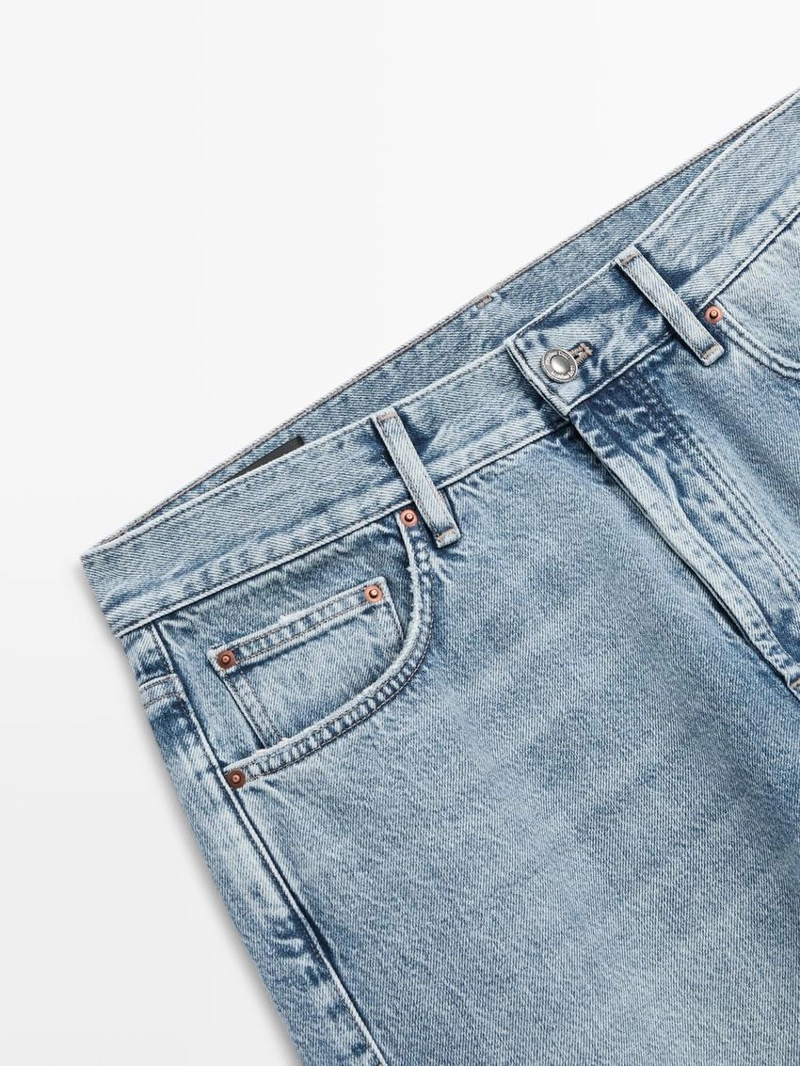 Джинсы прямого кроя