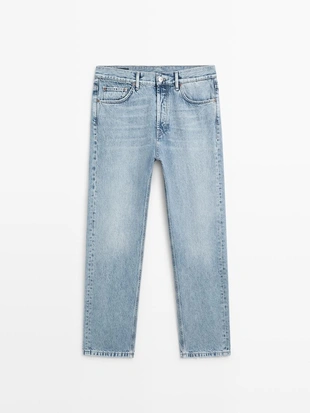 Джинсы прямого кроя- Заказать в России