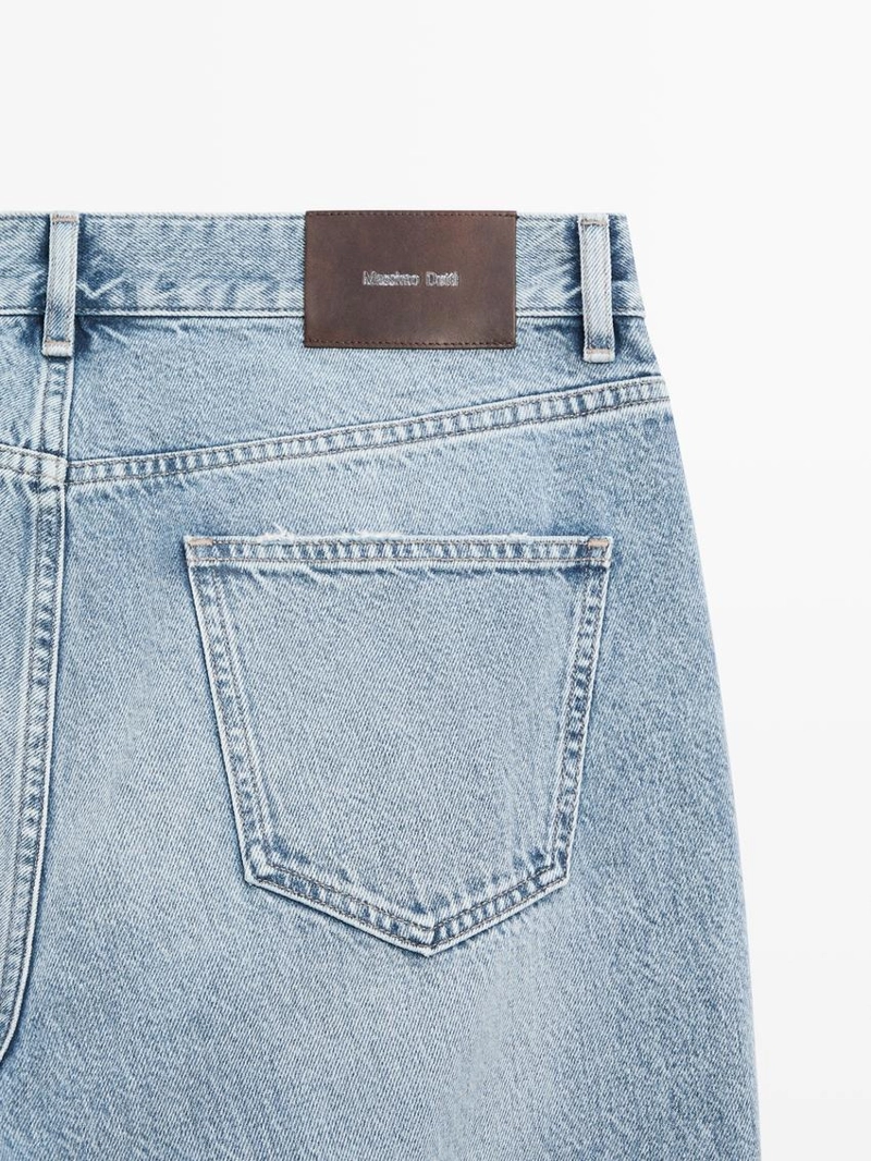 Джинсы прямого кроя