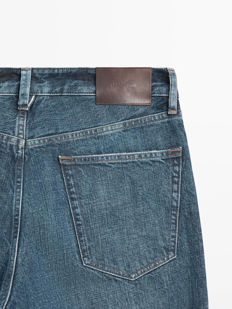 Джинсы прямого кроя