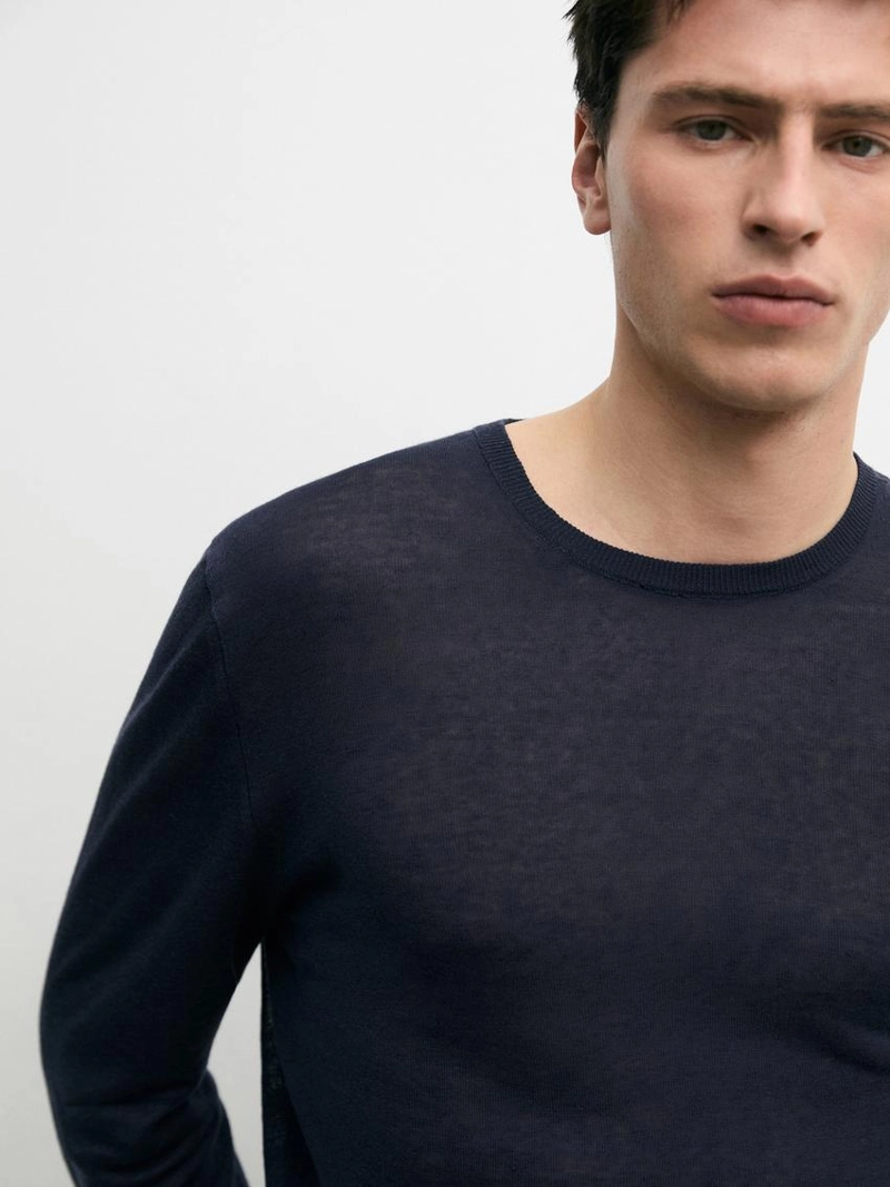 Свитер из льняно-кешмирной пряжи с круглым вырезом