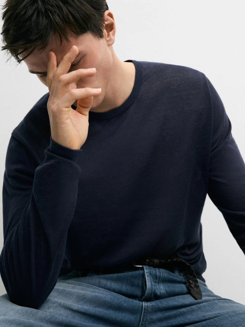 Свитер из льняно-кешмирной пряжи с круглым вырезом