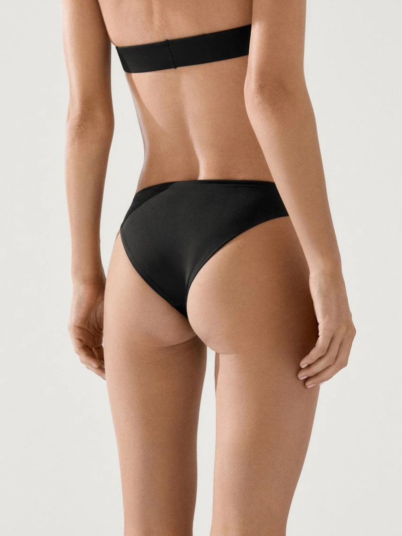 Черные бикини без узора