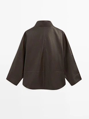 Плащ из овечьей кожи с отделкой наппа и карманами- Заказать в России