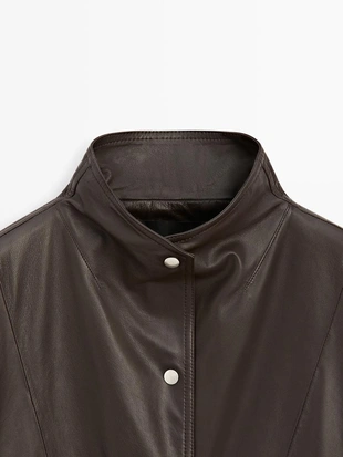 Плащ из овечьей кожи с отделкой наппа и карманами- Заказать в России