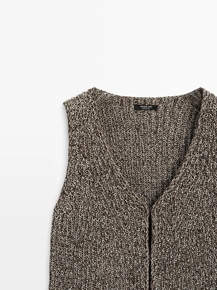 Жилет из хлопковой смеси с v-образным вырезом- Заказать в России