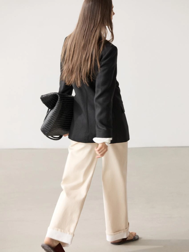 Льняной пиджак с перекрестной застежкой