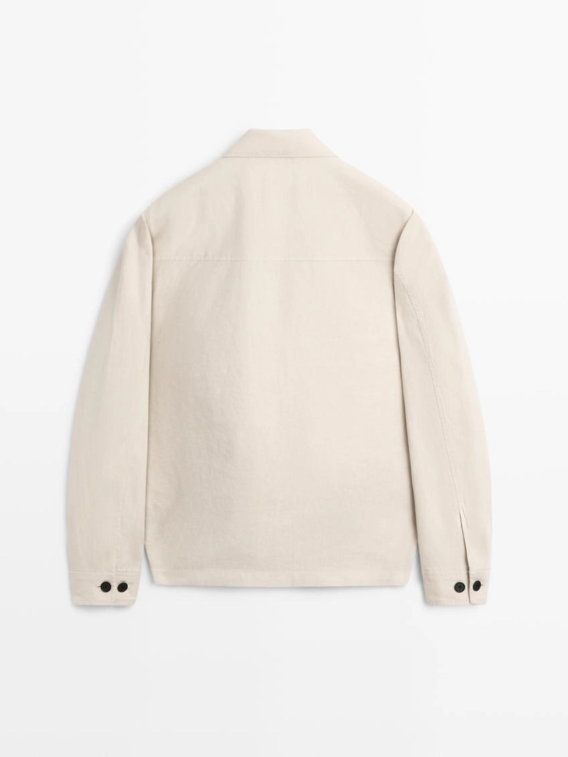 Легкая льняная куртка с карманами