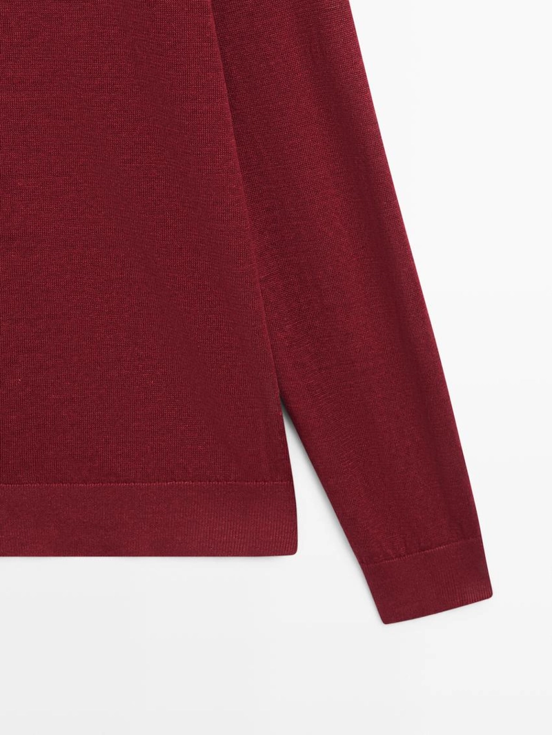 Трикотажный свитер с воротником поло из льна