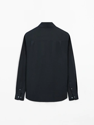 Рубашка из льна свободного кроя с длинным рукавом- Заказать в России