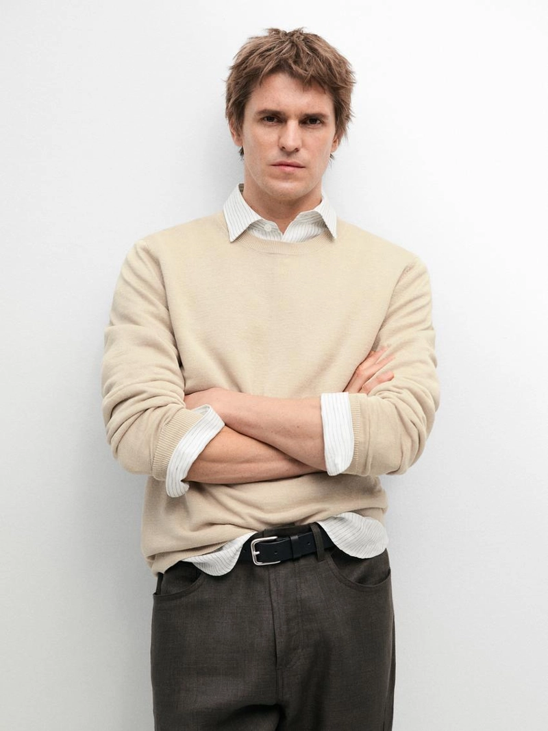 Льняные джинсовые брюки полуприталенного кроя