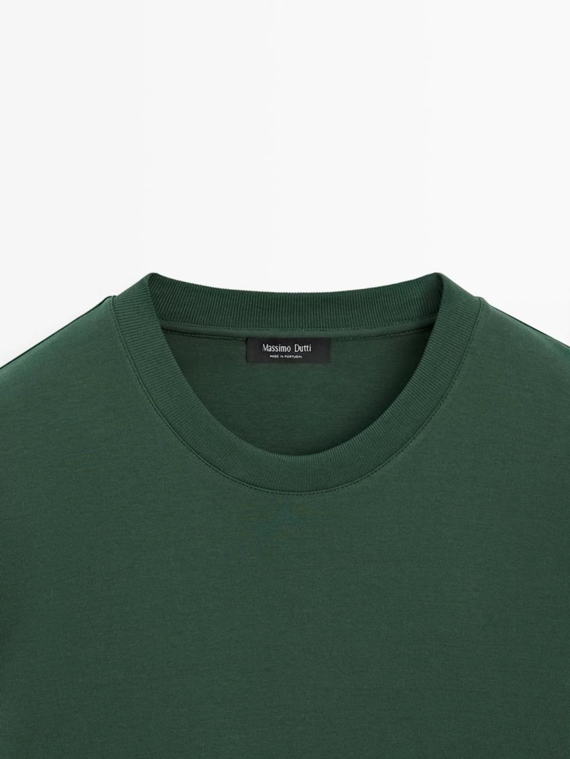 Футболка из 100% хлопка среднего веса