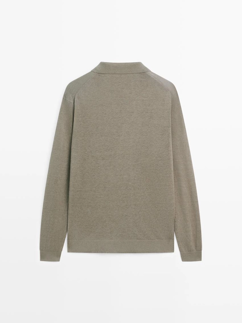 Трикотажный свитер с воротником поло из льна