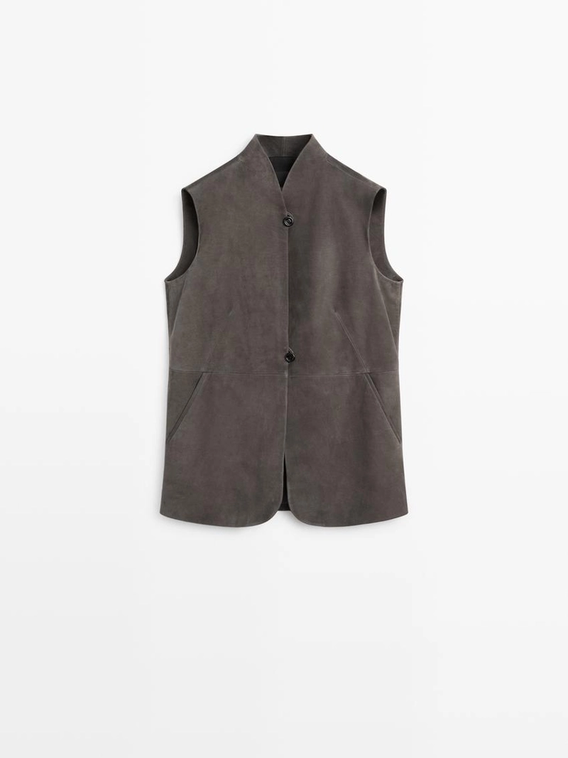 Жилет из кожи с бархатистым покрытием