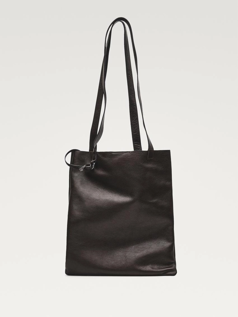 Сумка-тоут из натуральной кожи с деталями клатча