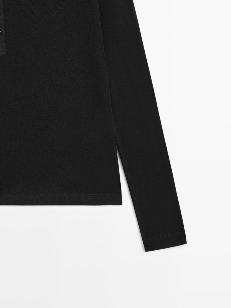 Водолазка из шерстяной смеси с застежкой на пуговицы