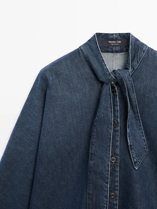 Джинсовая рубашка с деталями воротника- Заказать в России