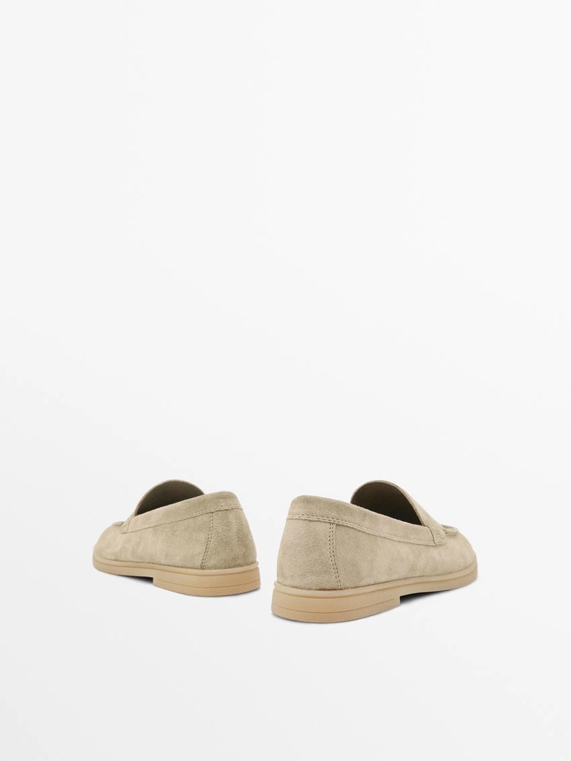 Мокасины из разделанной кожи