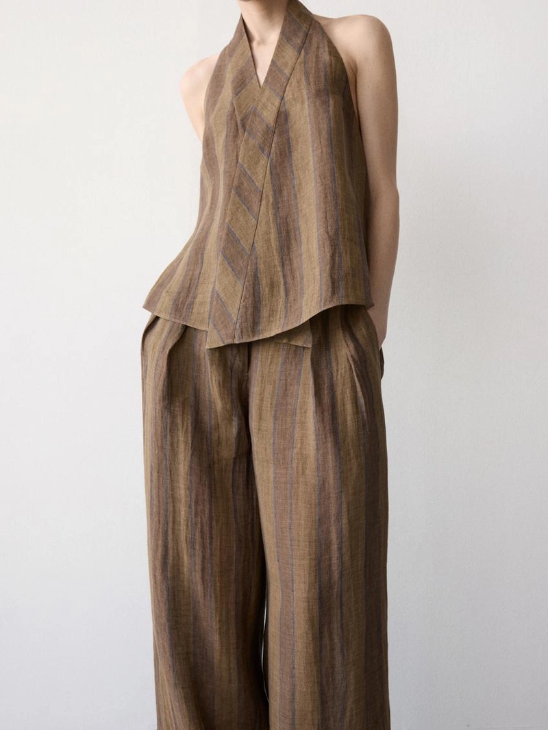 Жилет с принтом и перекрещивающимся вырезом