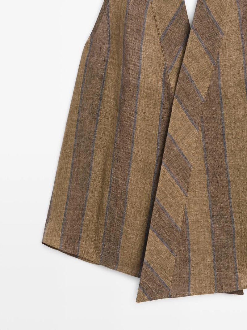 Жилет с принтом и перекрещивающимся вырезом