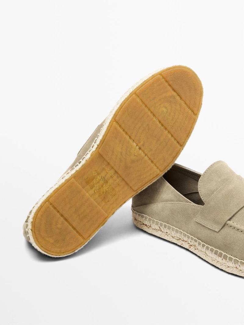 Эспадрильи из разделанной кожи с деталью монетки