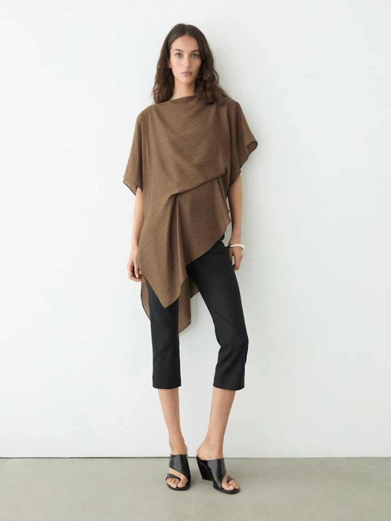 Асимметричная блуза с капюшоном