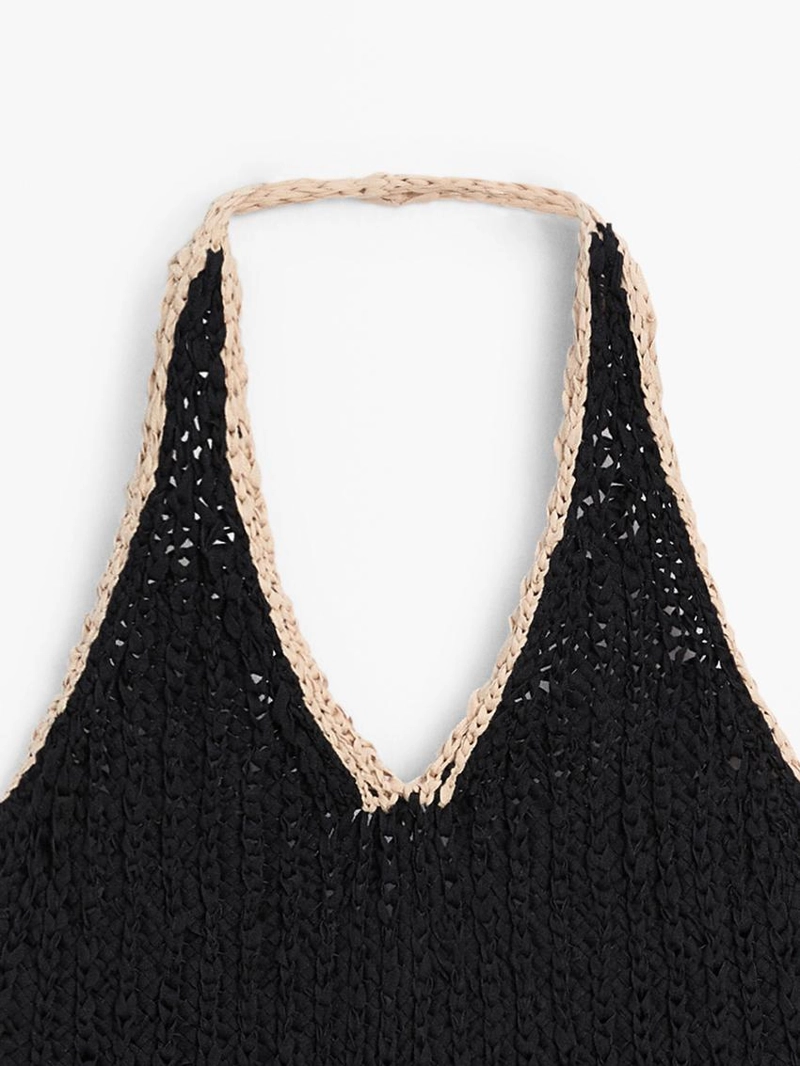 Топ с грубым вязанием и контрастным воротником-холтер