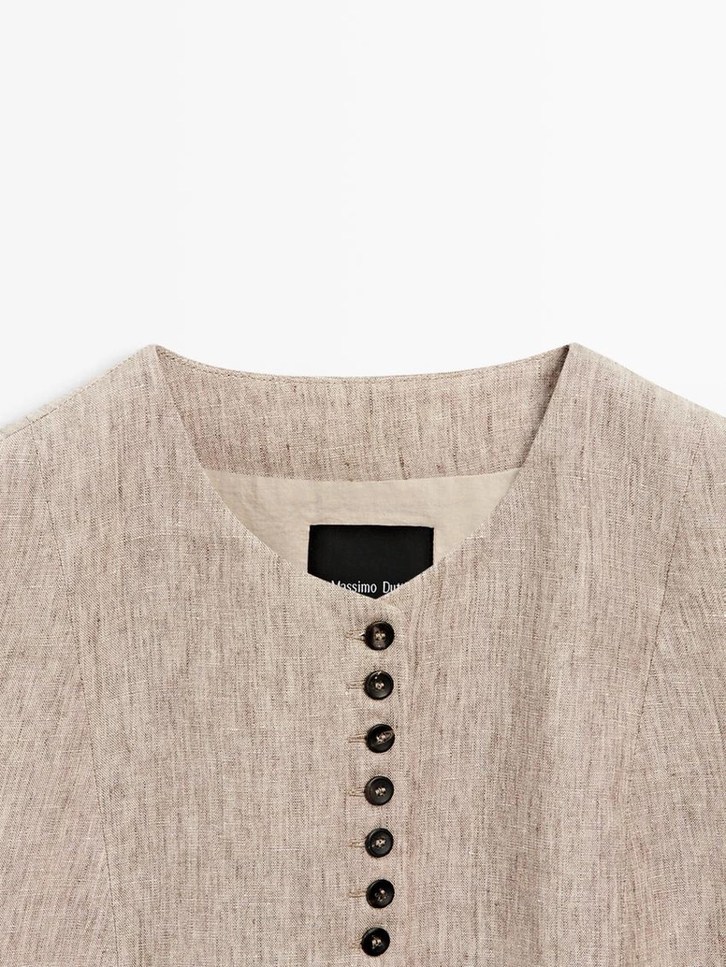 Жилет из льняной меланжевой ткани с пуговицами