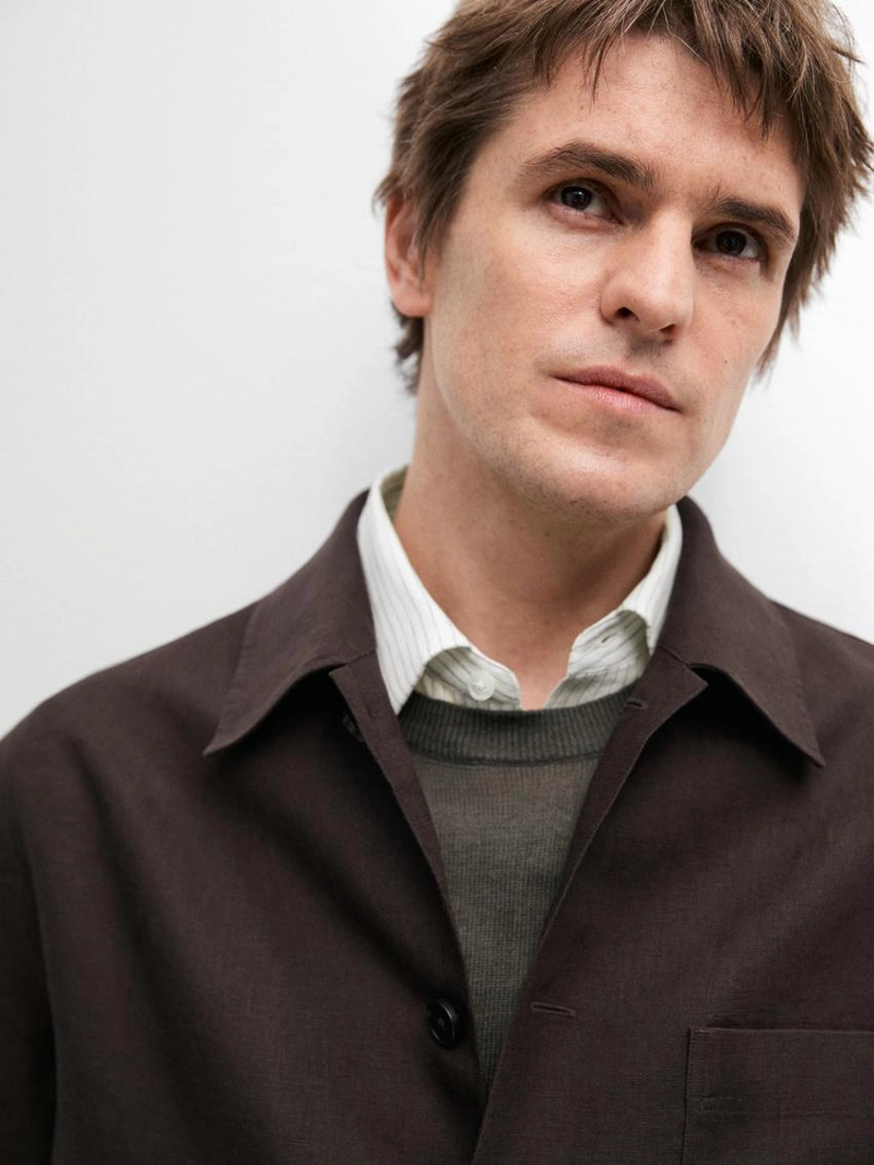 Льняная рубашка с карманами