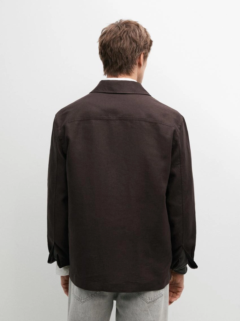 Льняная рубашка с карманами