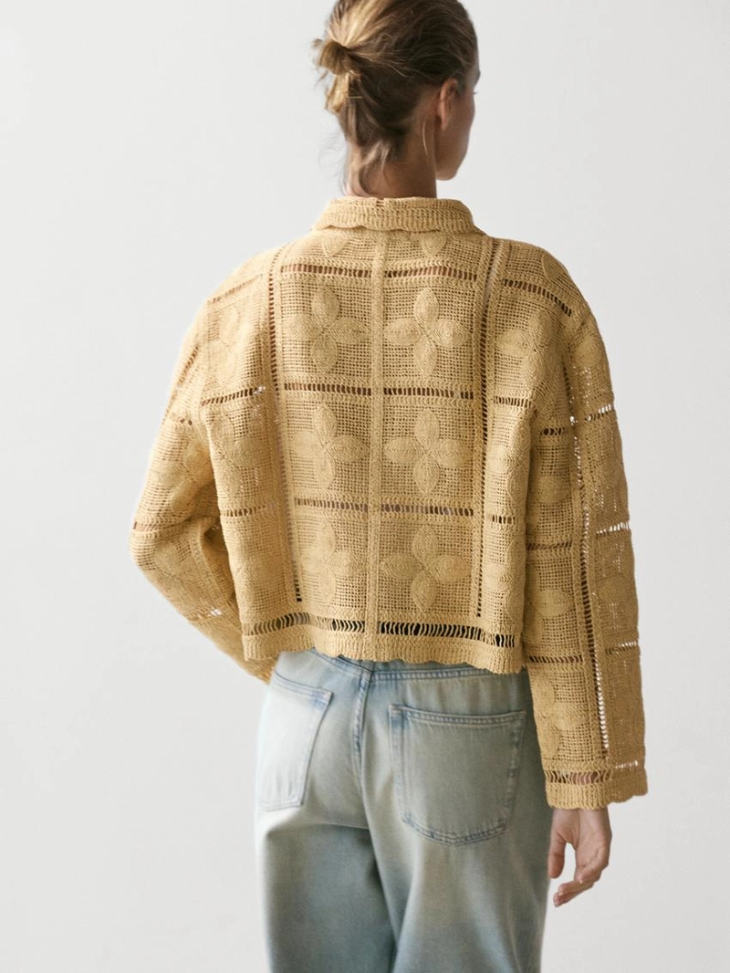 Кардиган с кружевными вырезами