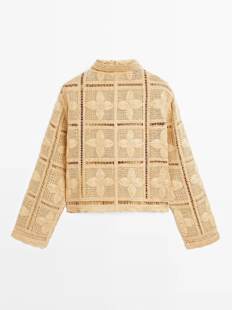 Кардиган с кружевными вырезами