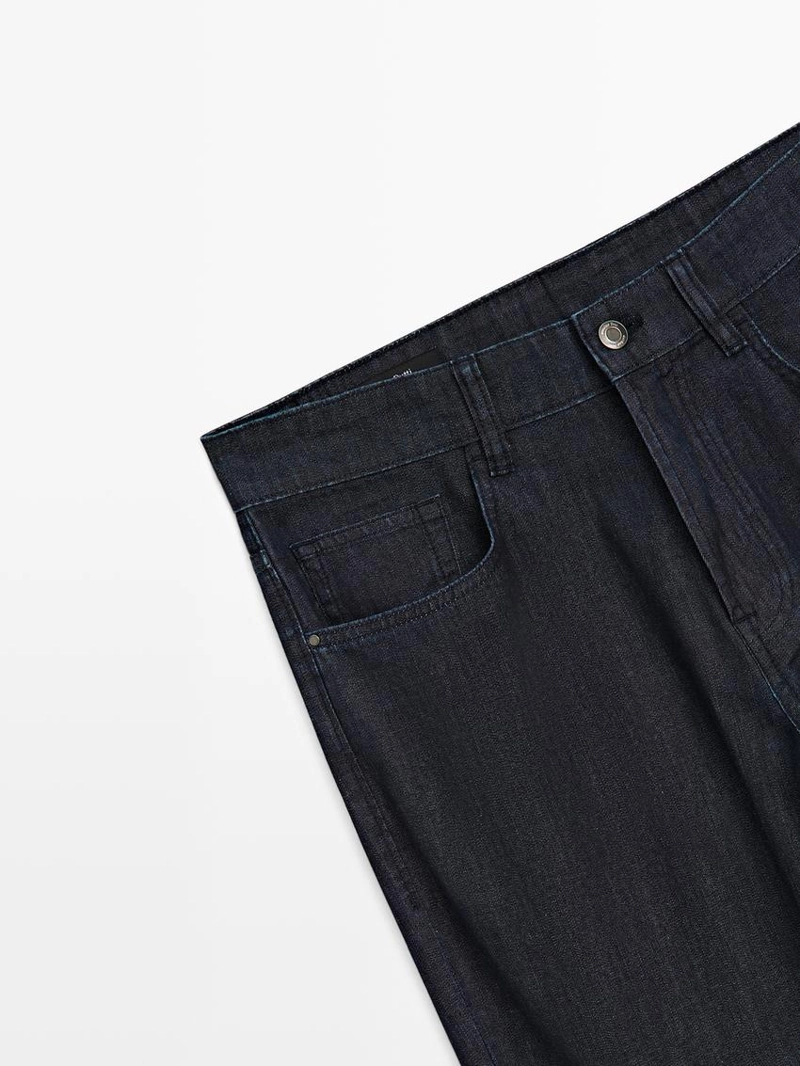 Джинсовые брюки со светлым эффектом и зауженным кроем