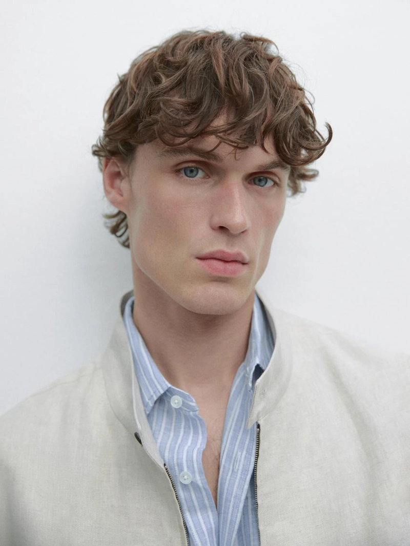 Рубашка из льна в полоску свободного кроя