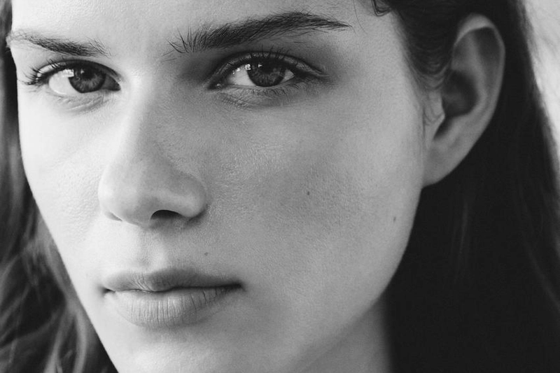 Жилет из льна на пуговицах