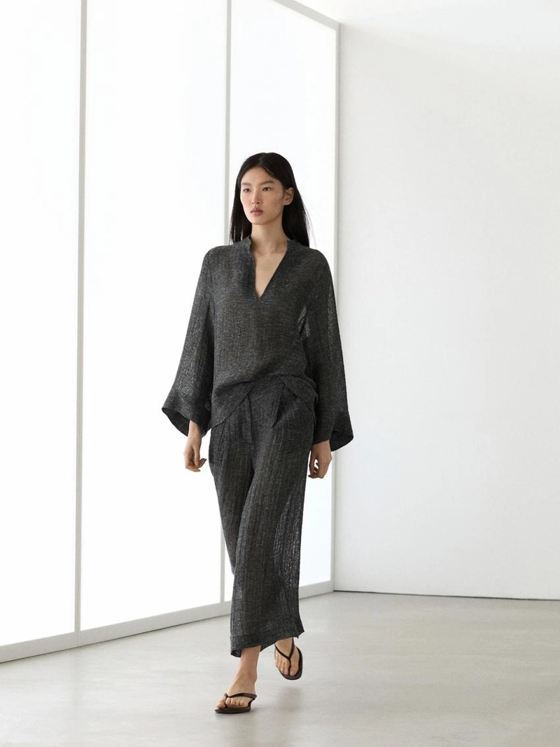 Брюки из меланжевого льна с защипами