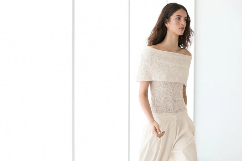 Топ с текстурой на одно плечо