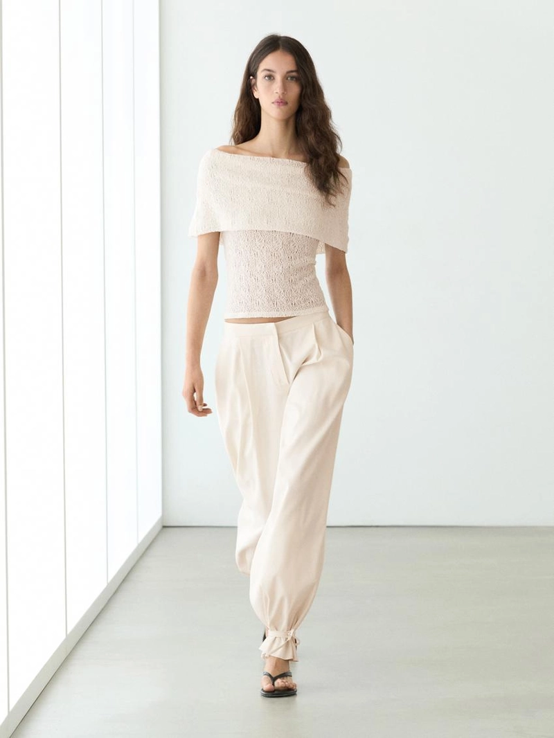 Топ с текстурой на одно плечо