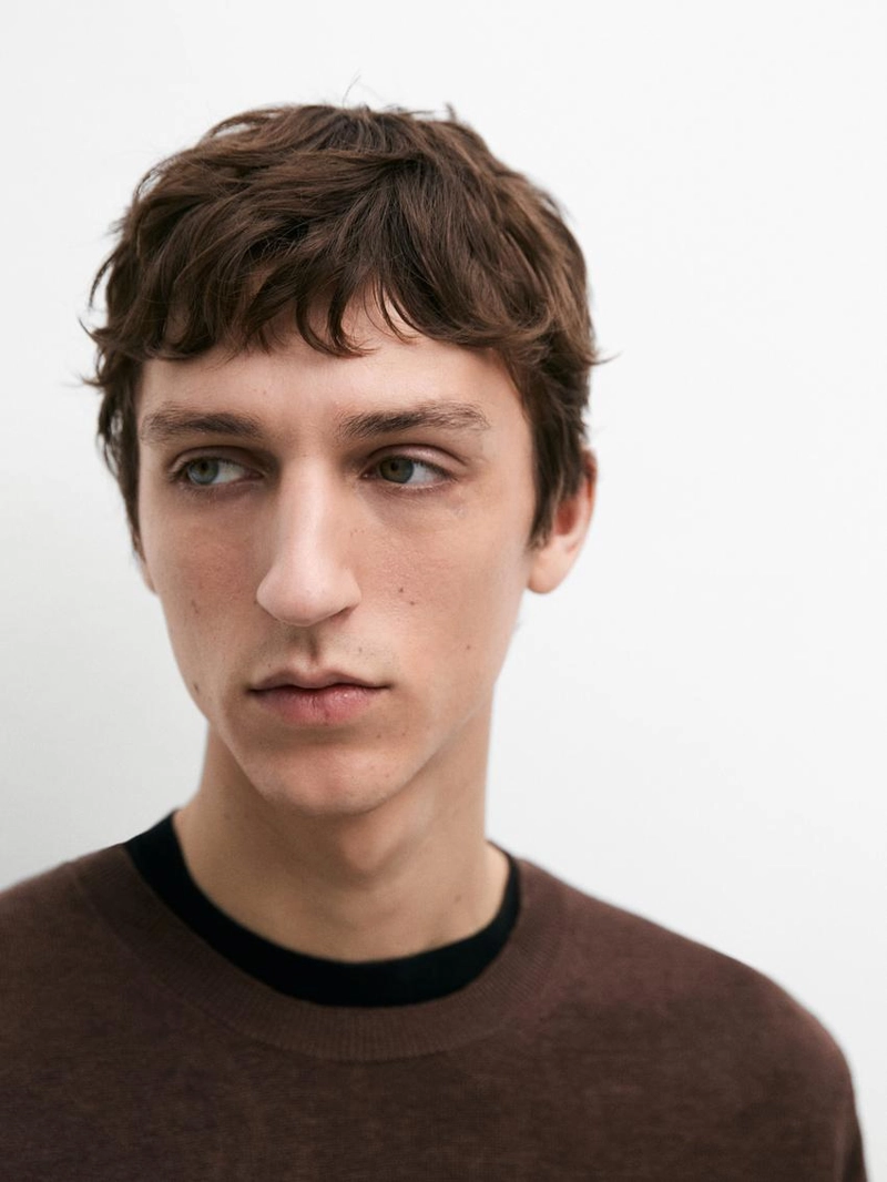 Свитер с круглым вырезом из льняного вязаного полотна