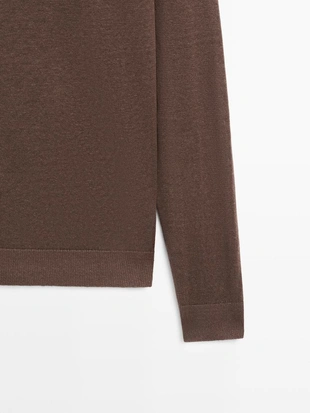 Свитер с круглым вырезом из льняного вязаного полотна- Заказать в России